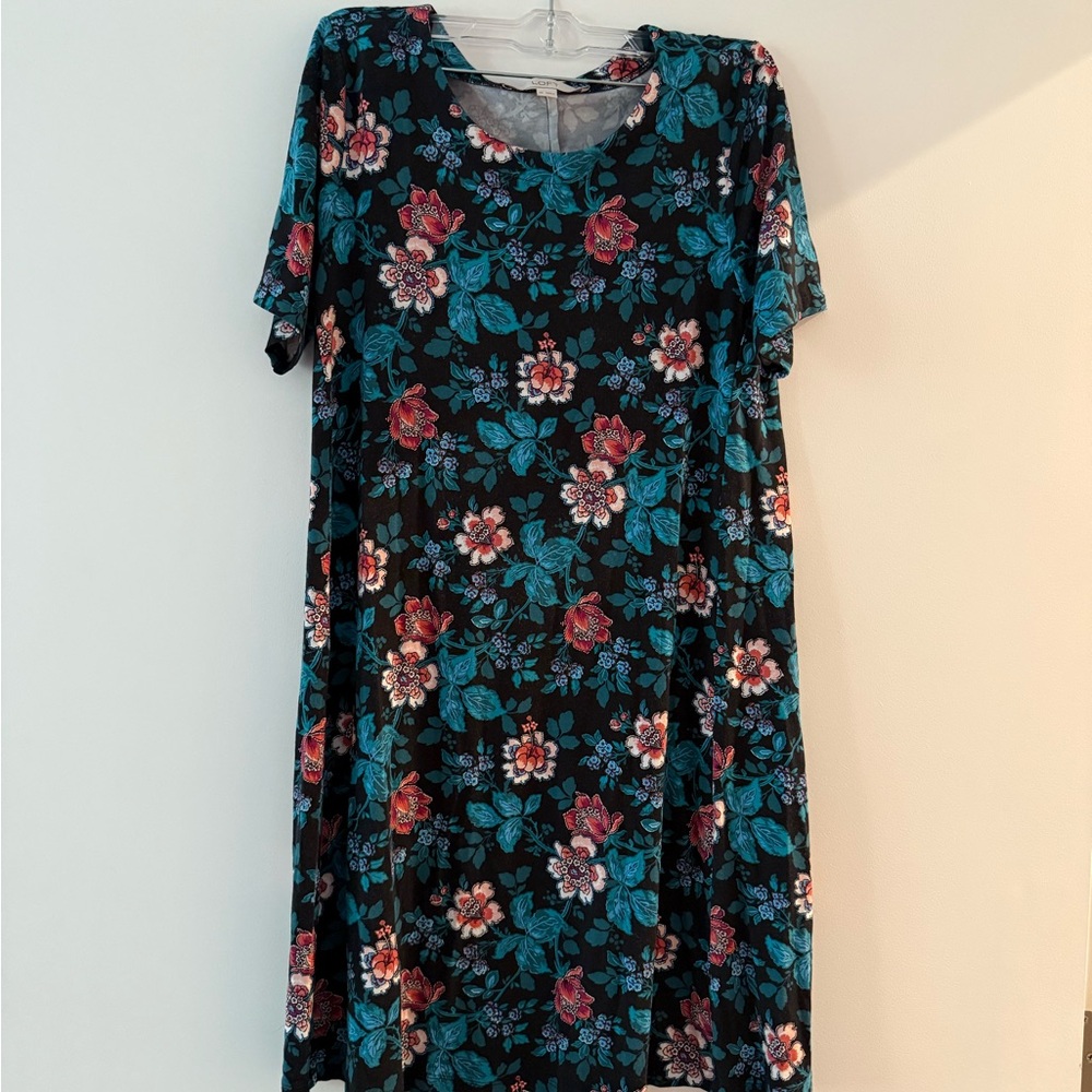 LOFT Floral Shift Dress